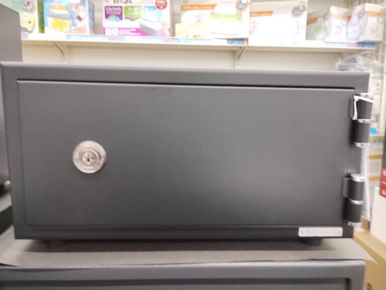 【取扱い：新都心店】日本アイエスケイ　耐火金庫　CPS-30K