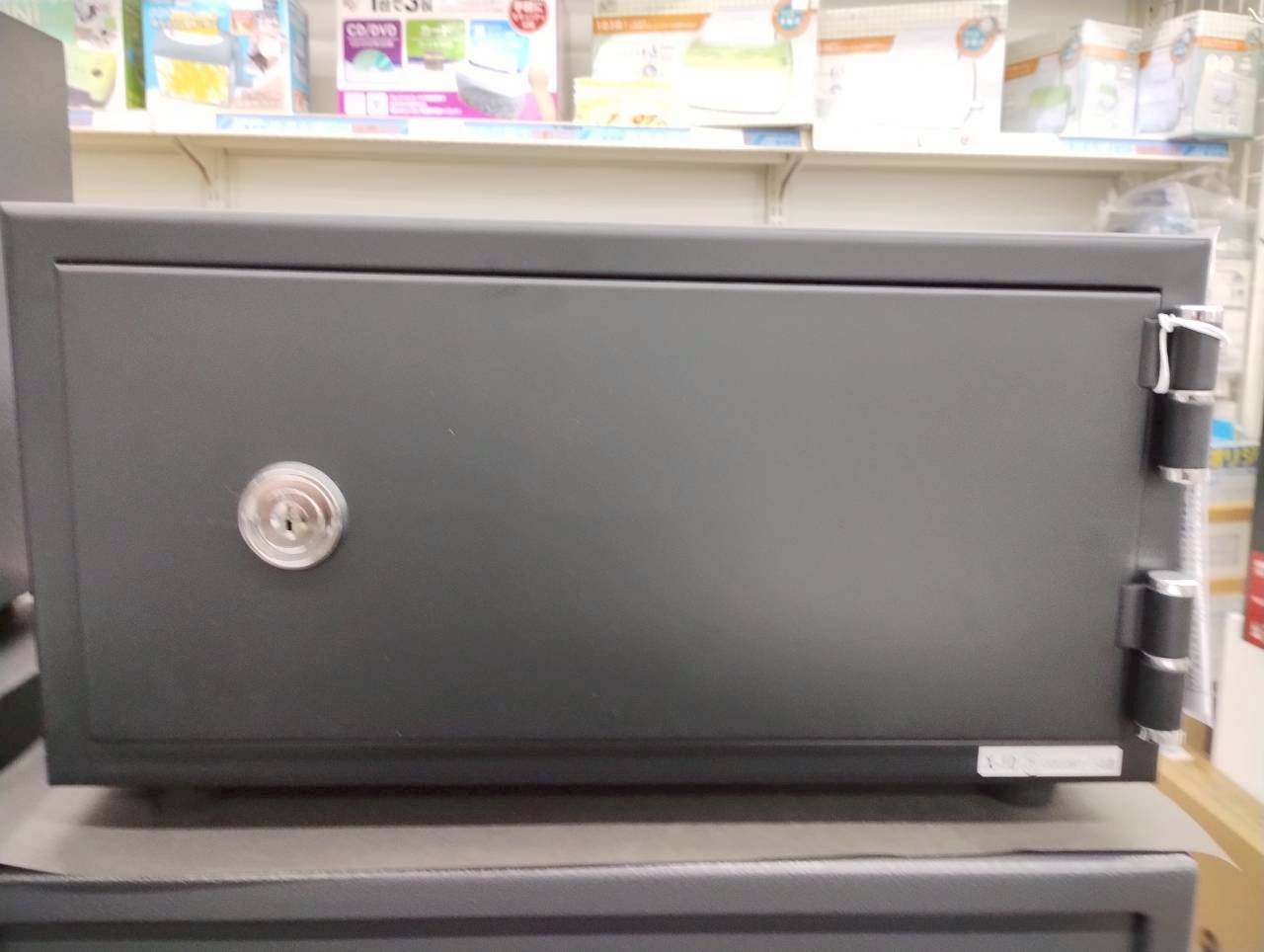 【取扱い：新都心店】日本アイエスケイ　耐火金庫　CPS-30K